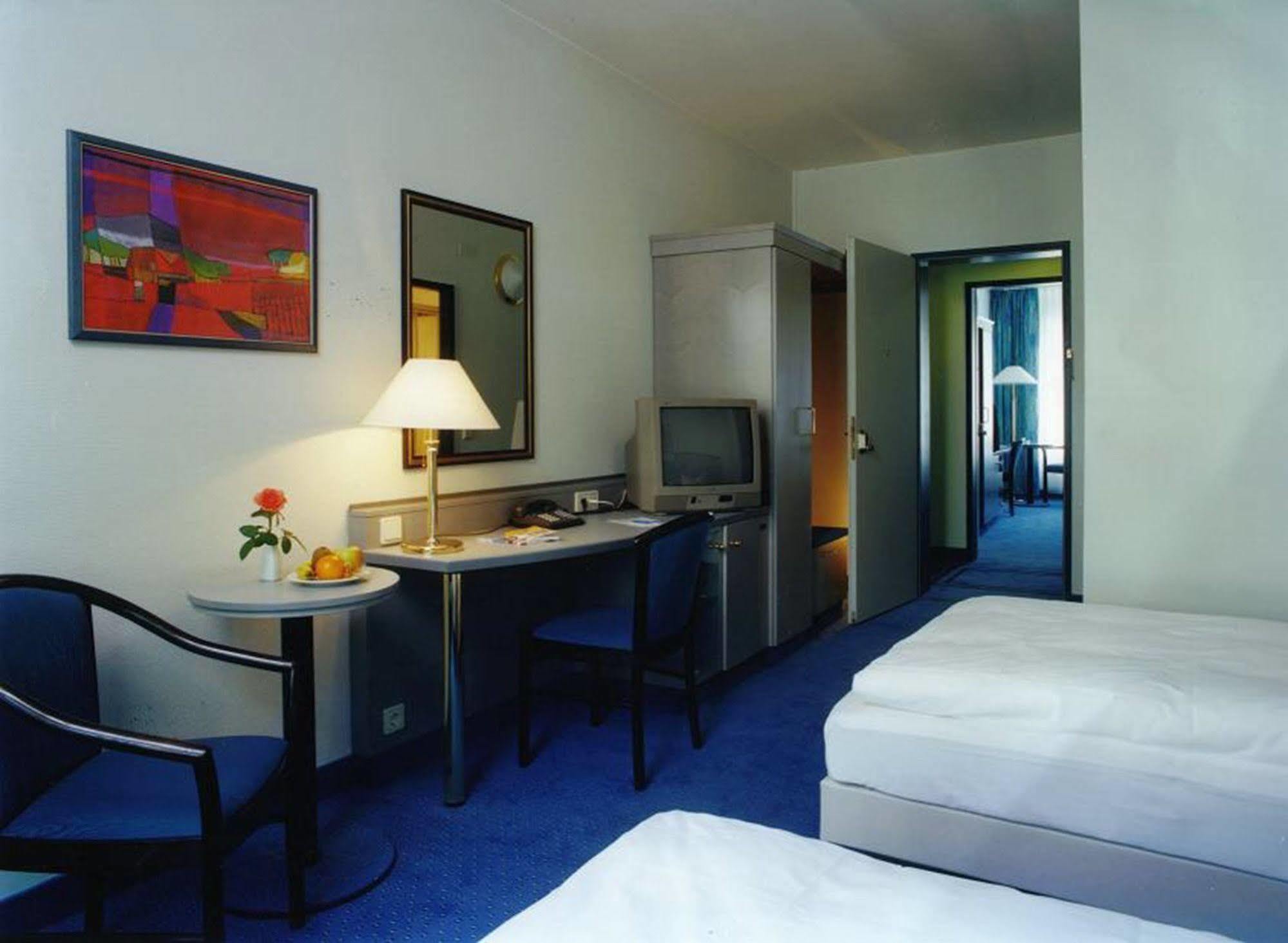 Hotel Alt Tempelhof Berlin Room photo